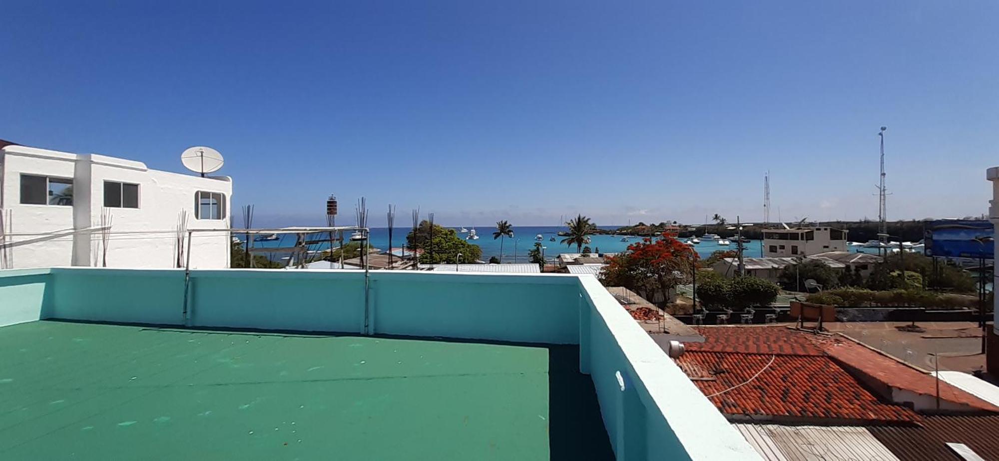 Historico Hostal Elizabeth Puerto Ayora  Eksteriør bilde