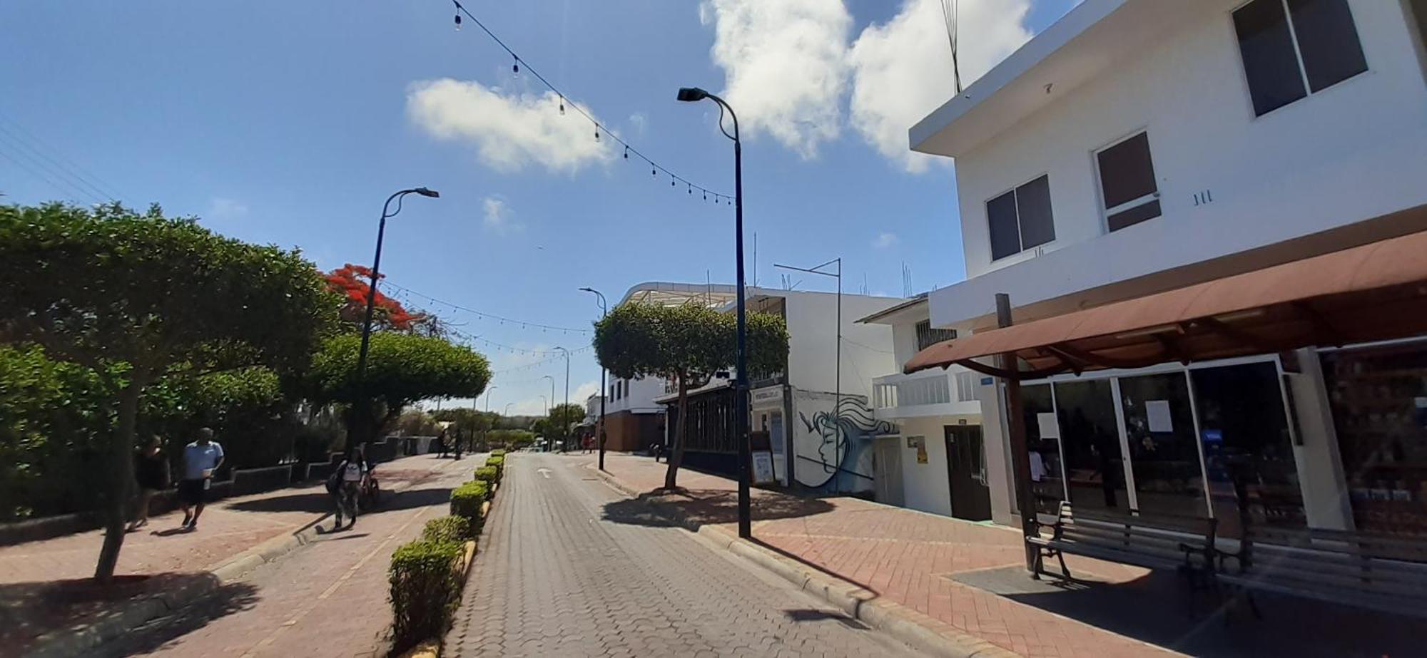 Historico Hostal Elizabeth Puerto Ayora  Eksteriør bilde